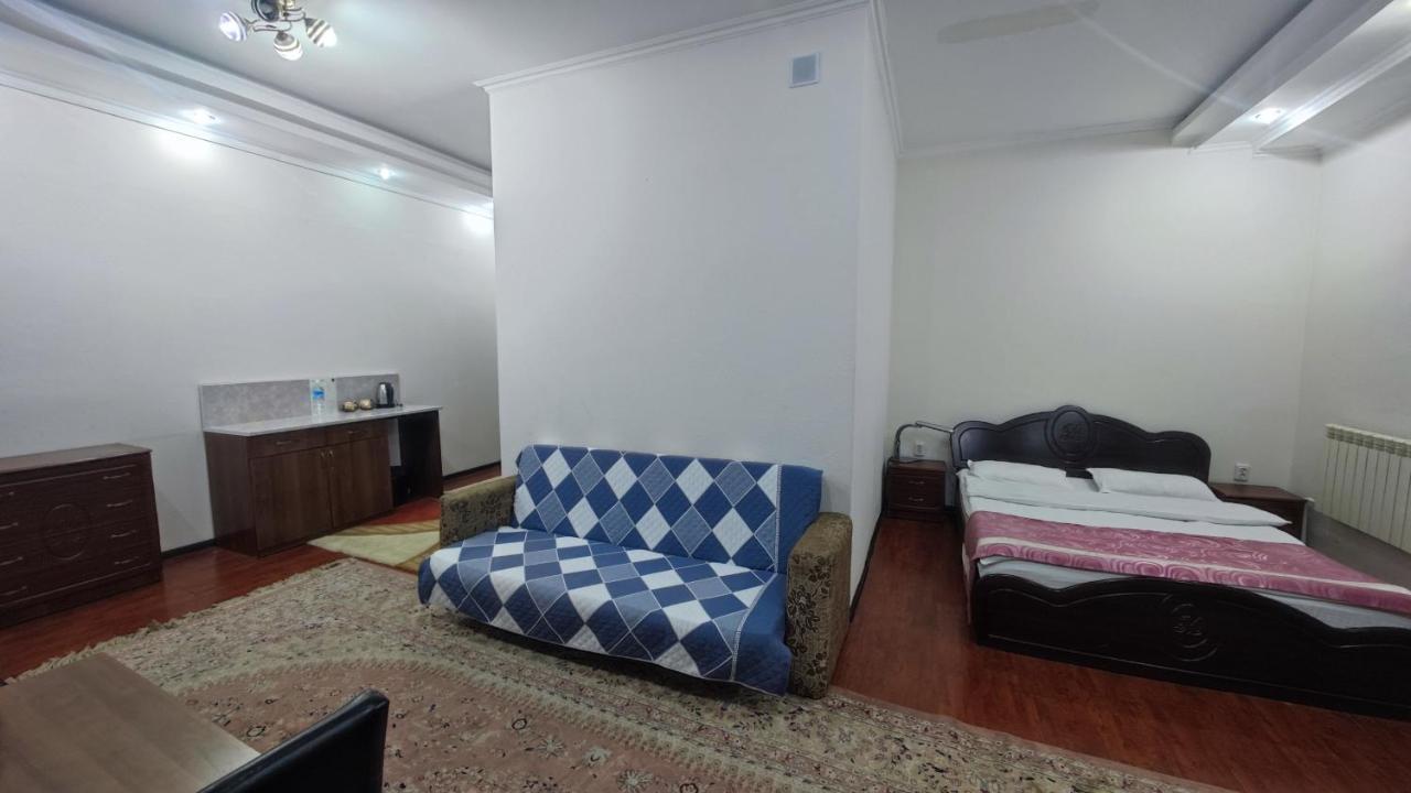 Bishkek Villa Hotel Ngoại thất bức ảnh