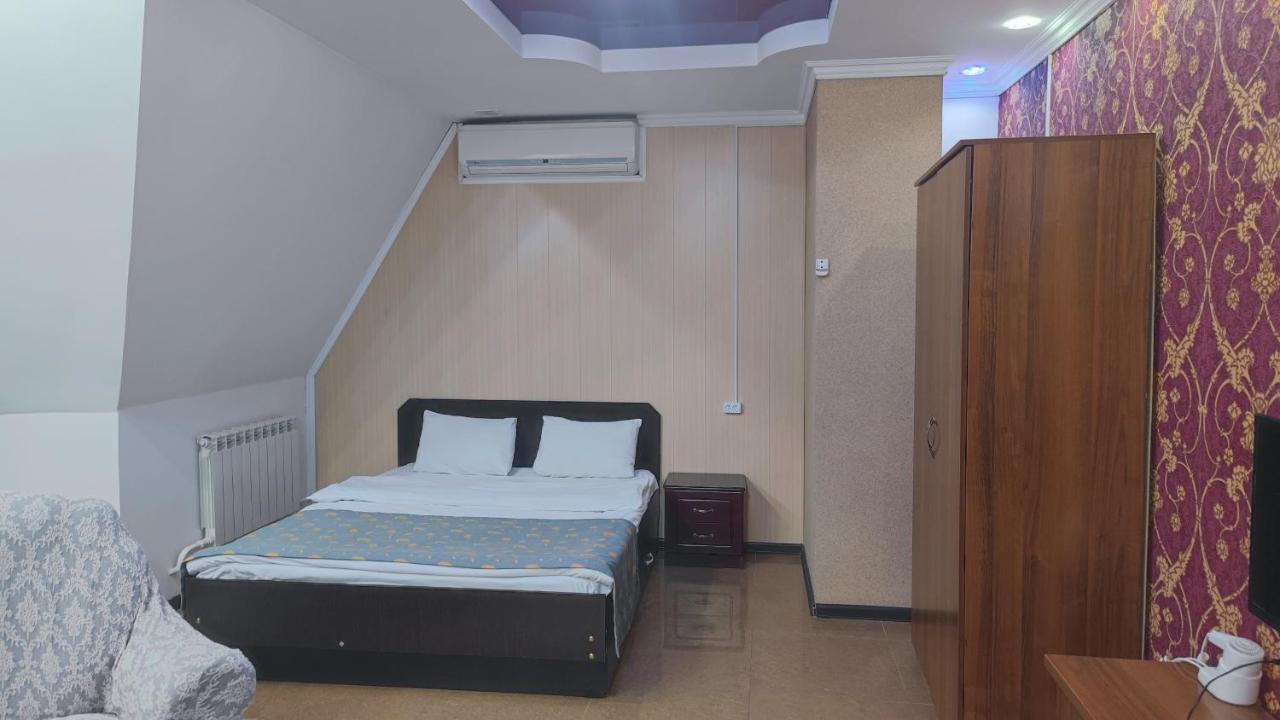 Bishkek Villa Hotel Ngoại thất bức ảnh
