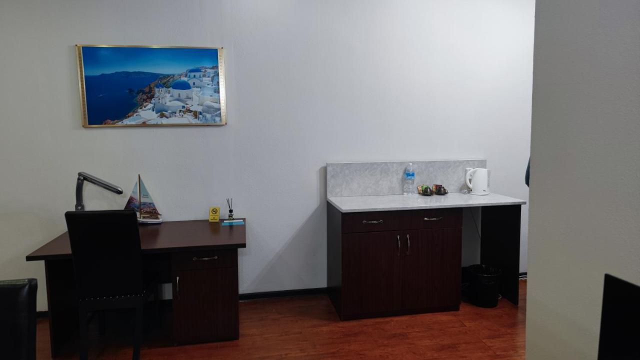 Bishkek Villa Hotel Ngoại thất bức ảnh