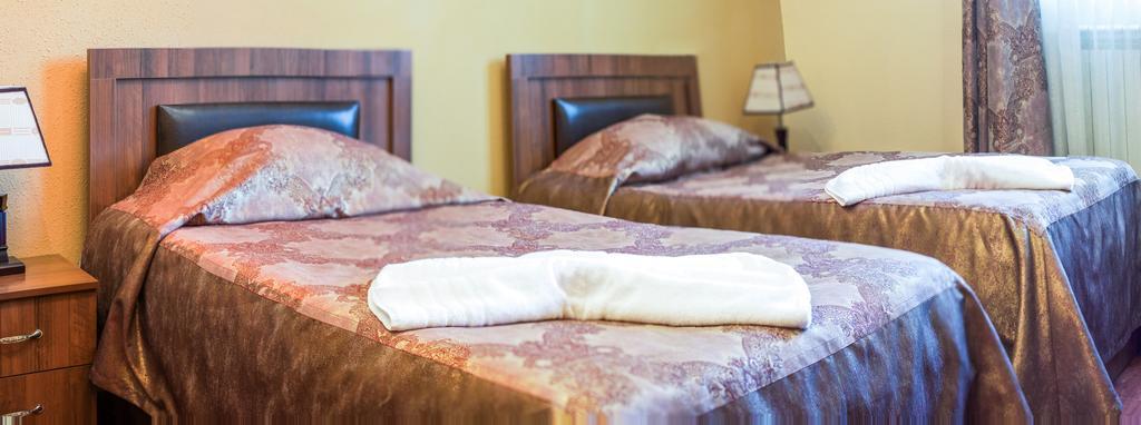 Bishkek Villa Hotel Ngoại thất bức ảnh