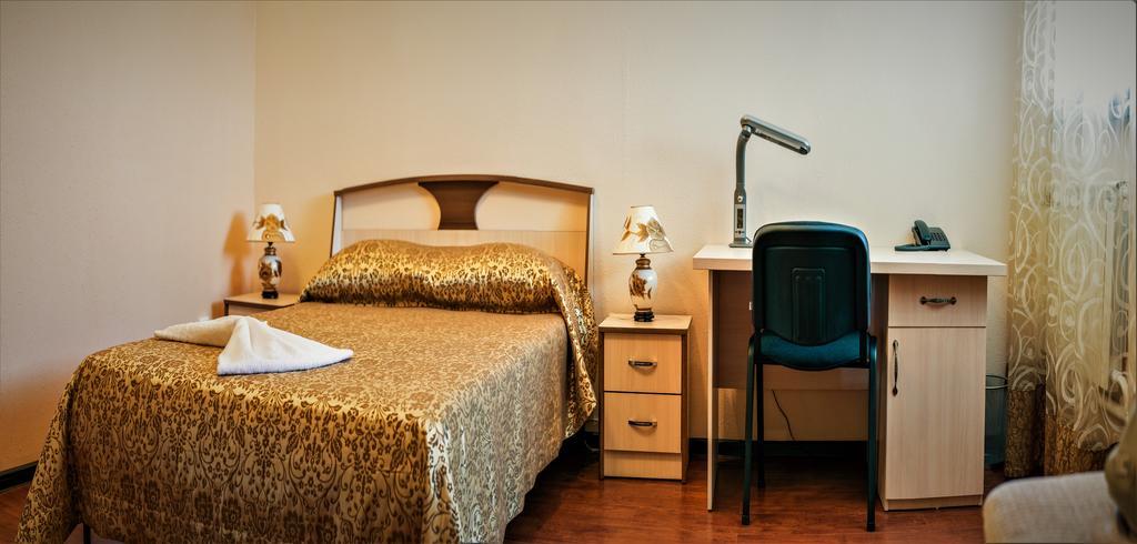 Bishkek Villa Hotel Ngoại thất bức ảnh